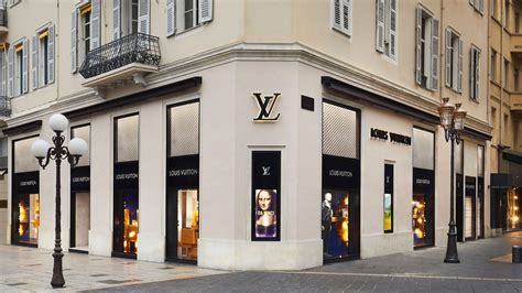 louis vuitton franais|Louis Vuitton france locations.